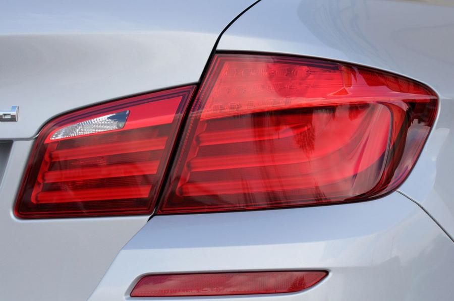  BMW M550d xDrive 2012 года  (фото 36 из 175)